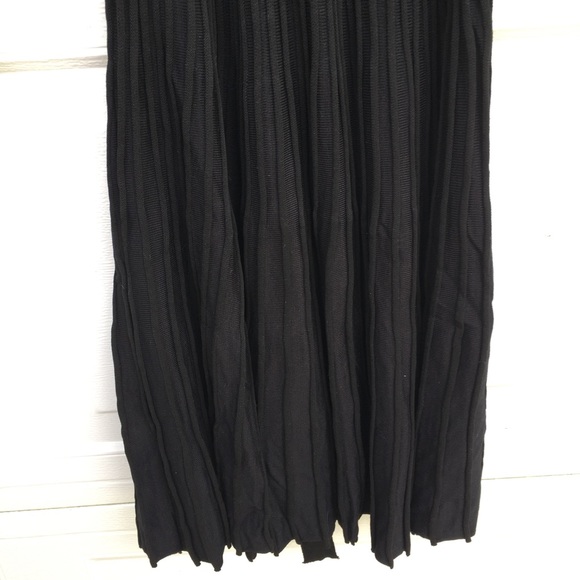 NWT WHITE CLOSET KNIT DRESS SIZE S/M - Picture 7 of 16